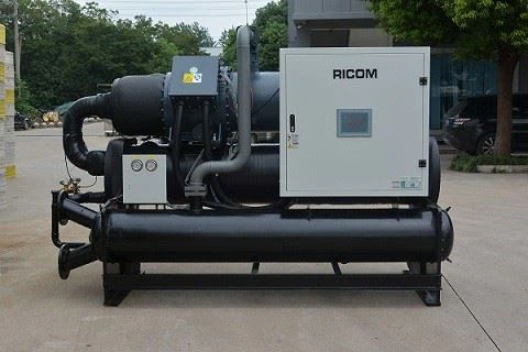 Screw Type Chiller